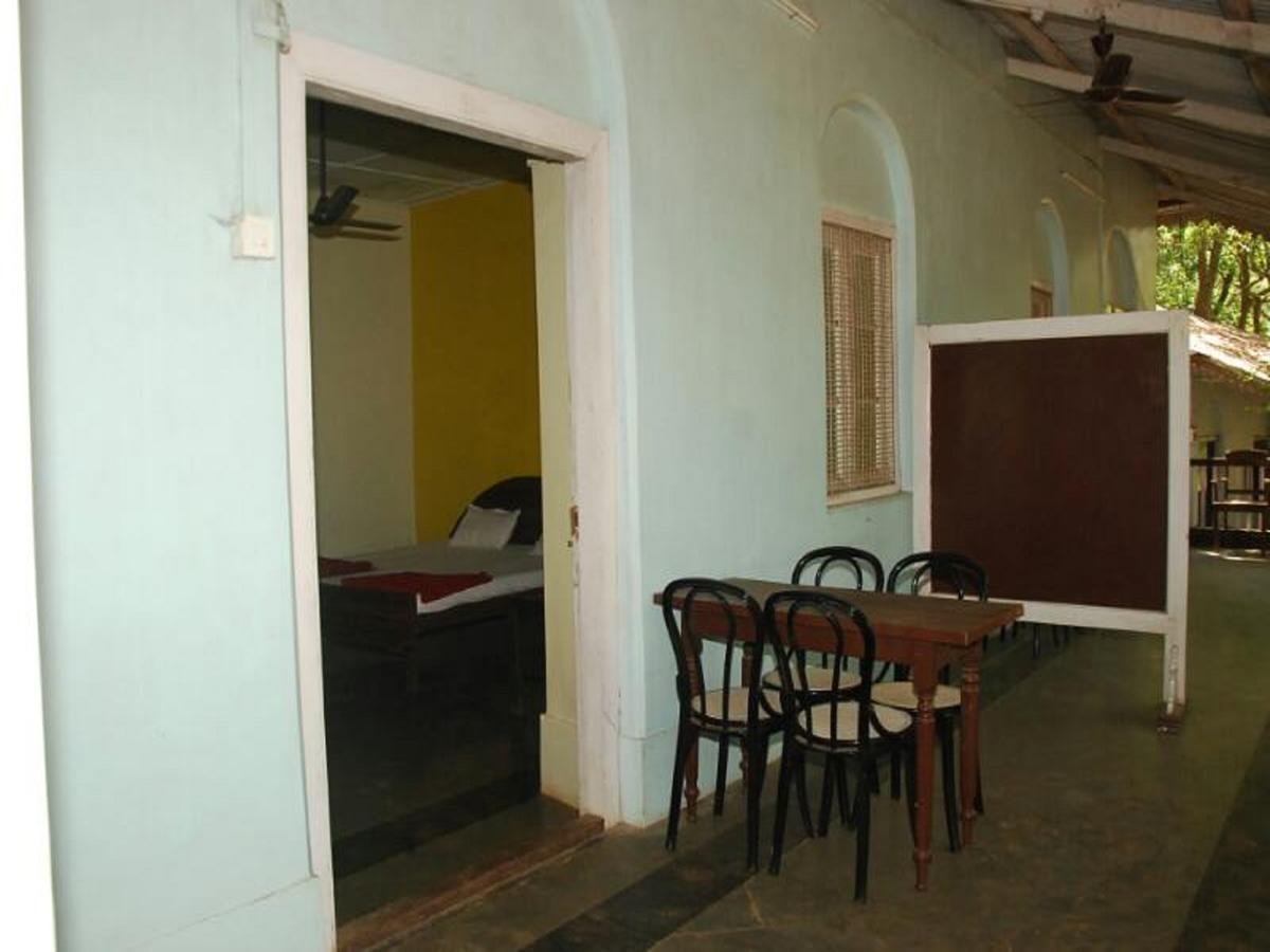 Cecil Hotel Mātherān Exterior foto